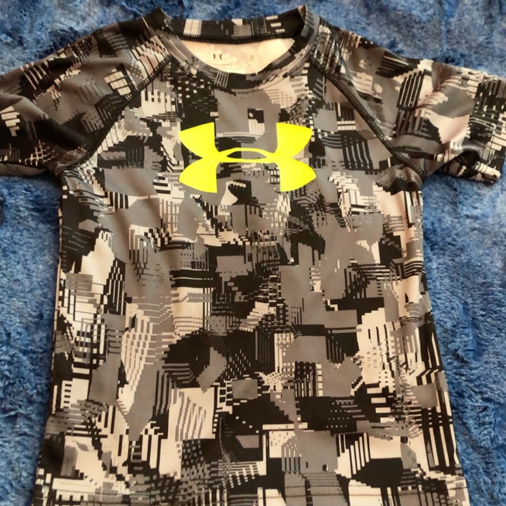 Little Boys Under Armour 3T Shirt NWOT